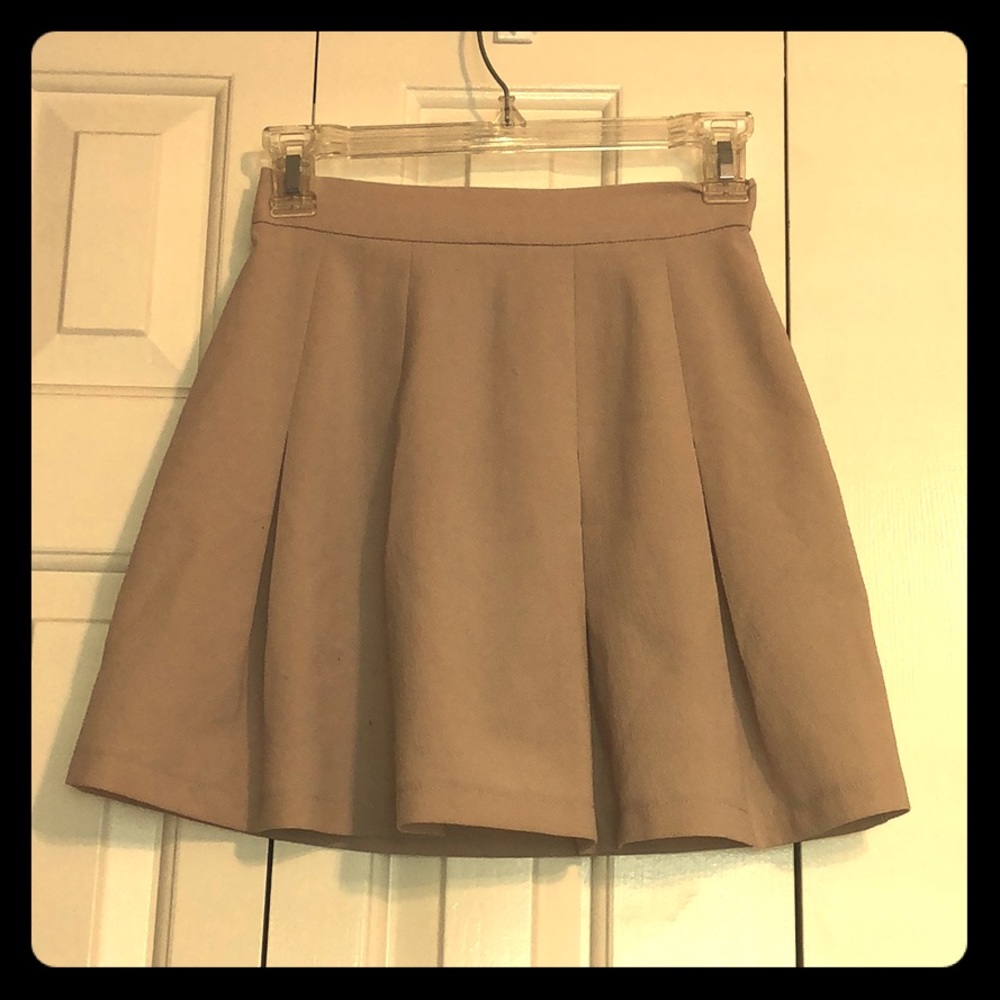 Pleated skater skirt